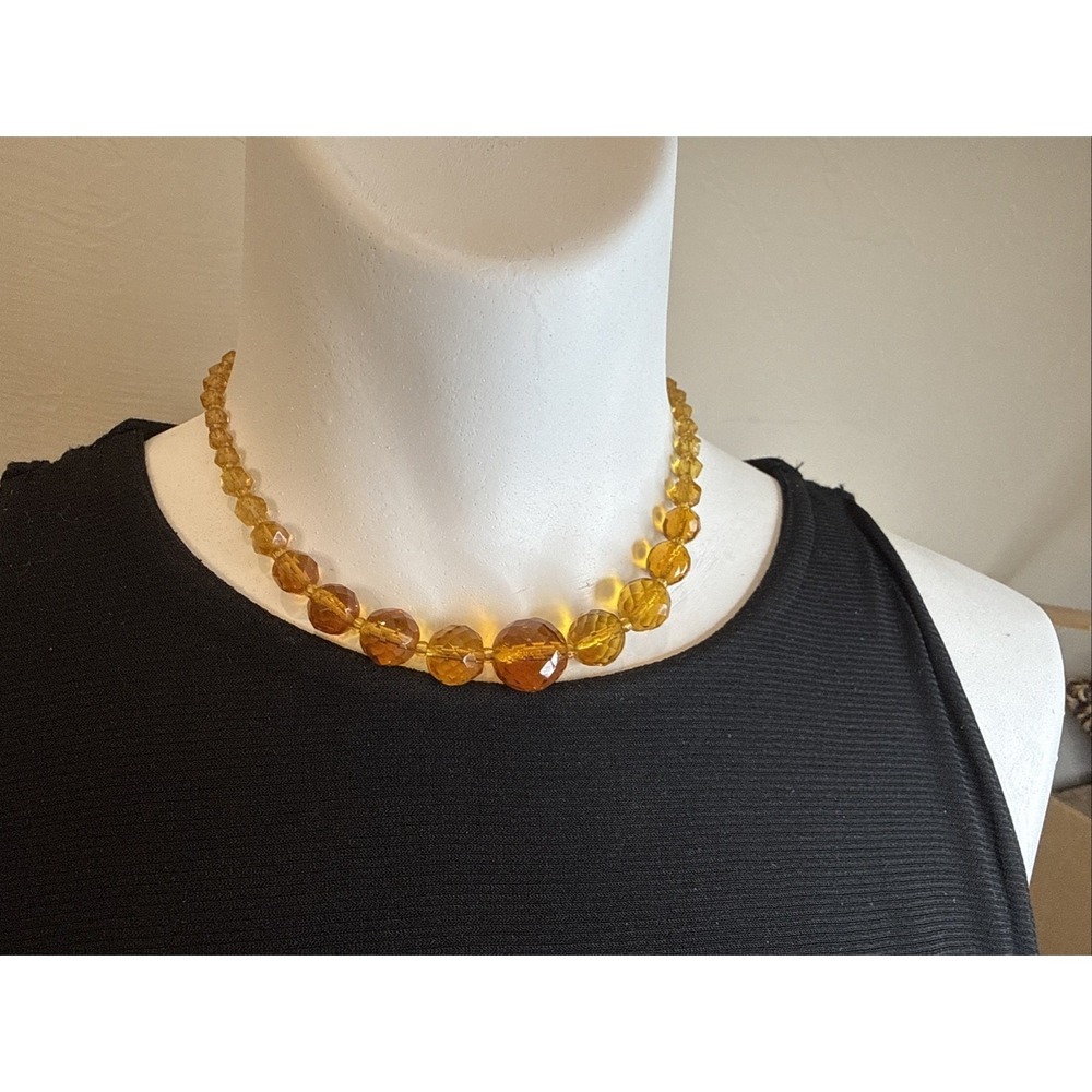 Vintage Art Deco Graduated Faceted Amber Crystal Glass Bead Necklace‎ Bib